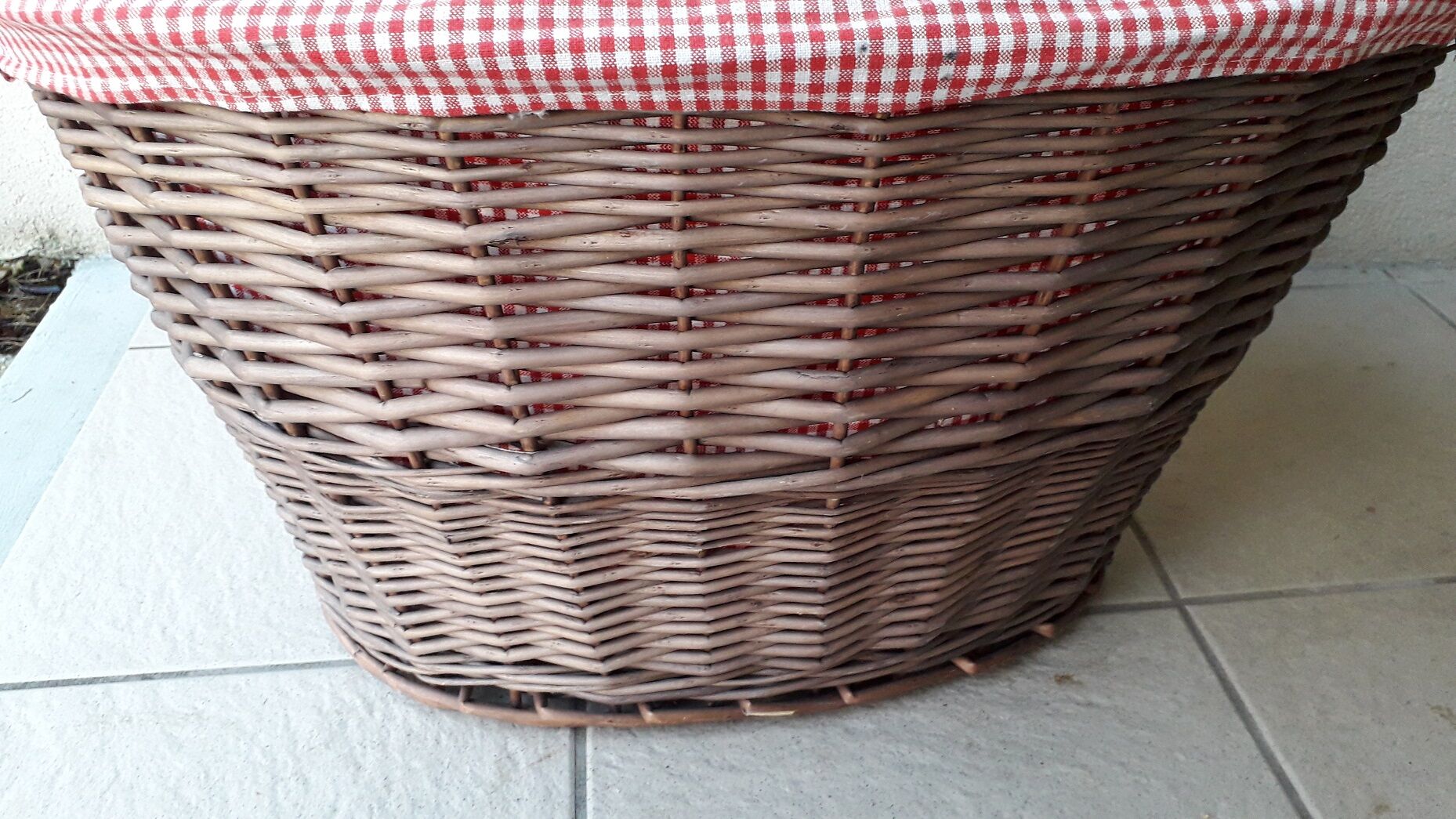 Panière à linge en osier
