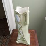 Slip vase
