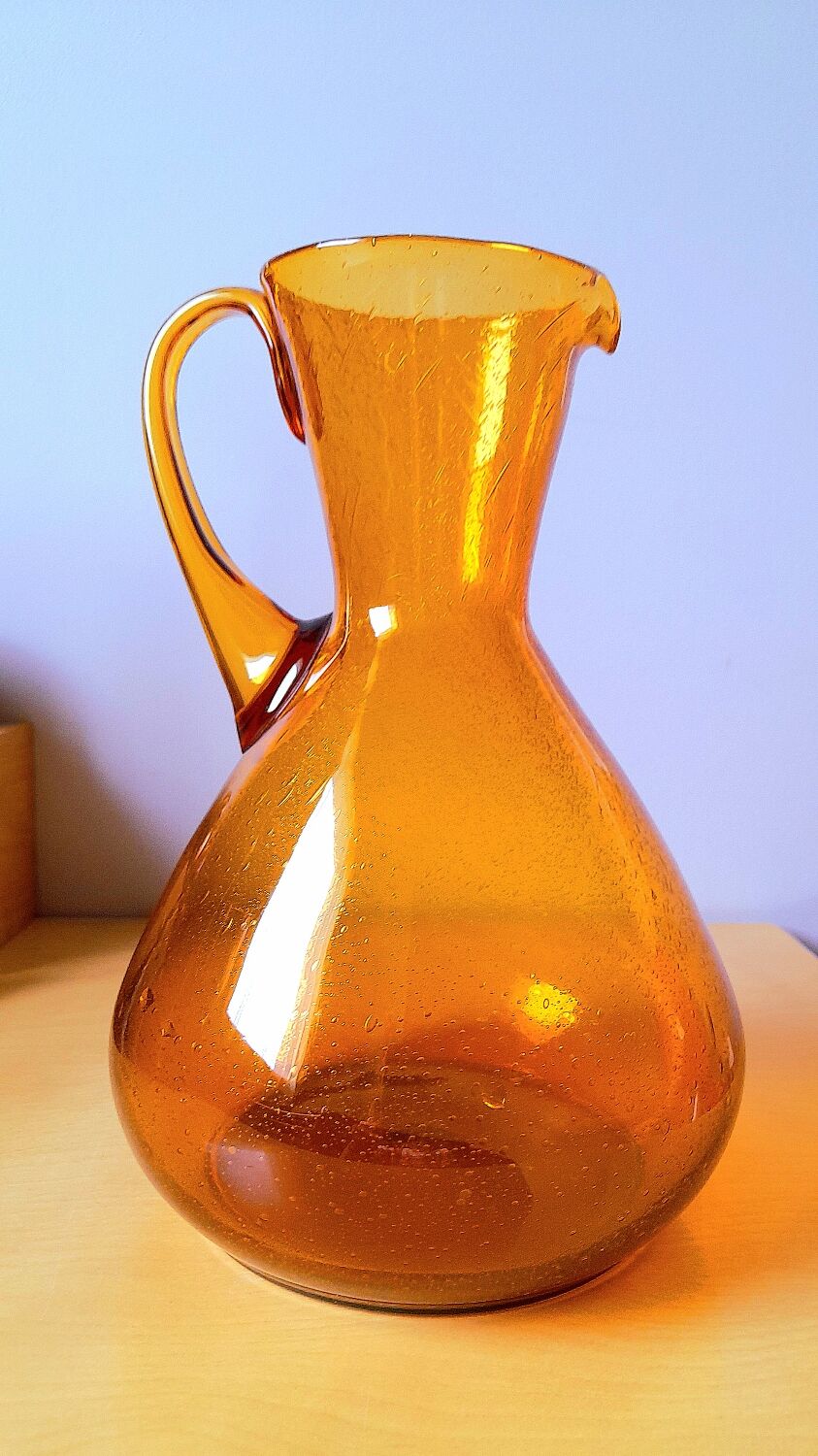 Amber decanter biot 70s