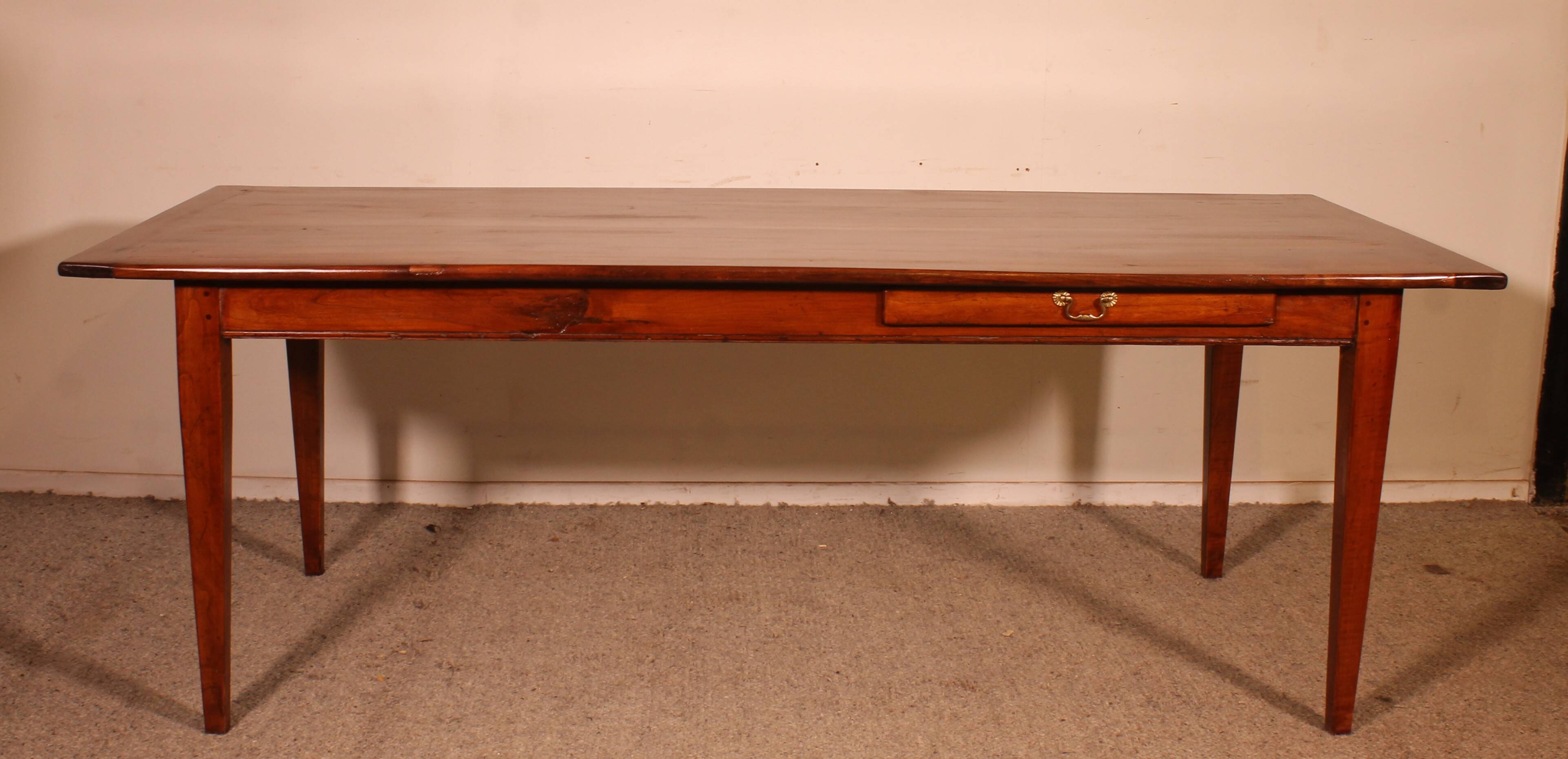 19th Century Refectorial Table in Cherry Wood with a width of 92cm