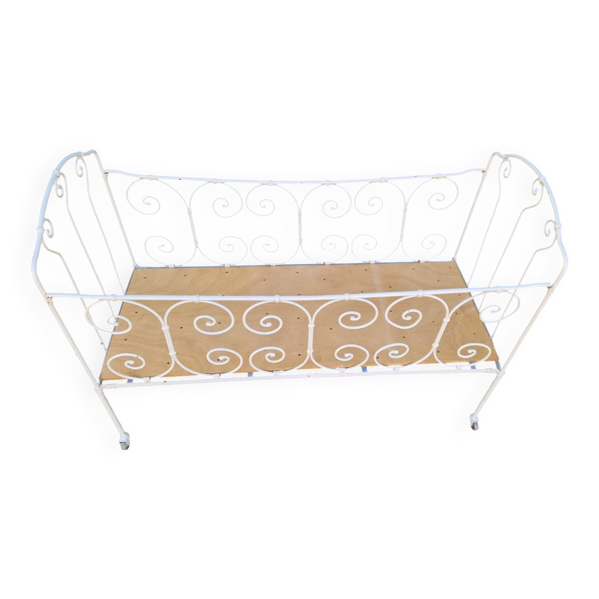 bed child iron bench