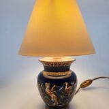 Lampe de table faïence de Gien décor Renaissance fond bleu