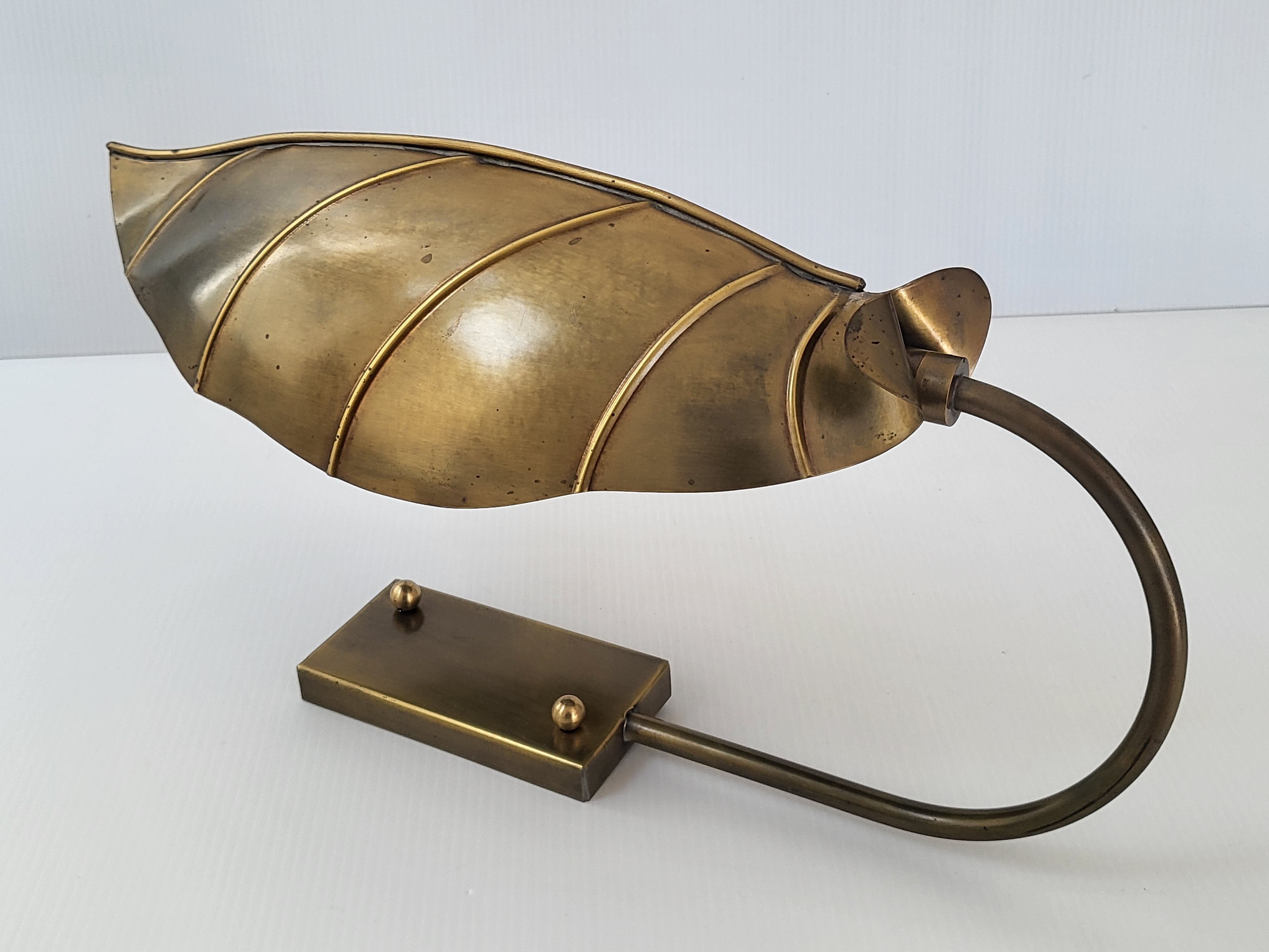Vintage leaf wall lamp 1970