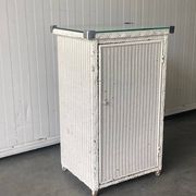 Armoire / table de chevet Lloyd Loom