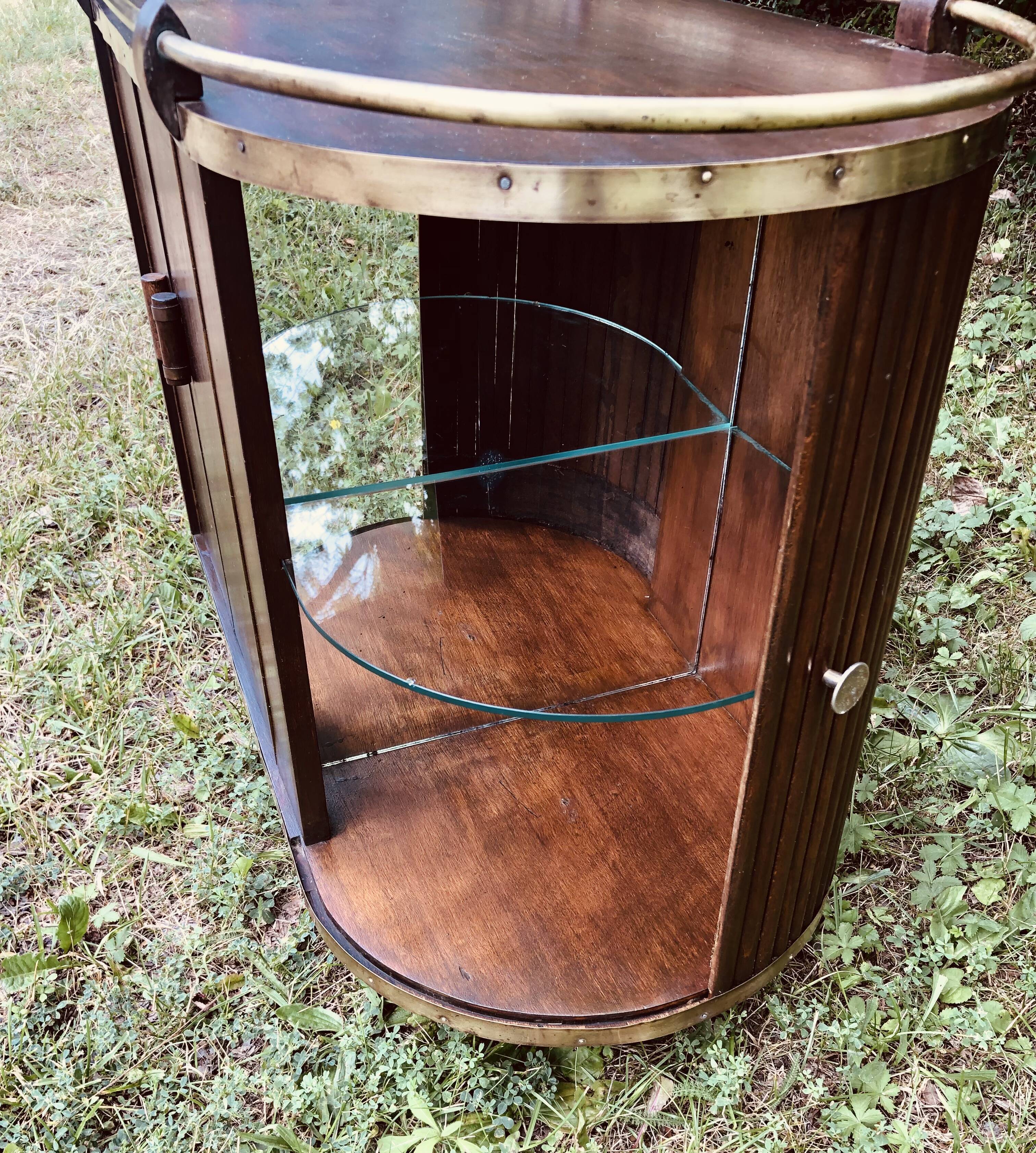 Bar furniture on wheels