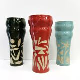 Vase Aquifère Rouge en céramique sgraffitée par le street artist Naïf