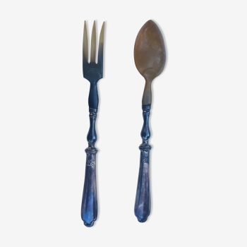 Pair of embossed silver and horn salad cutlery