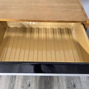 Buffet de Jiri Jiroutek pour Interior Prague