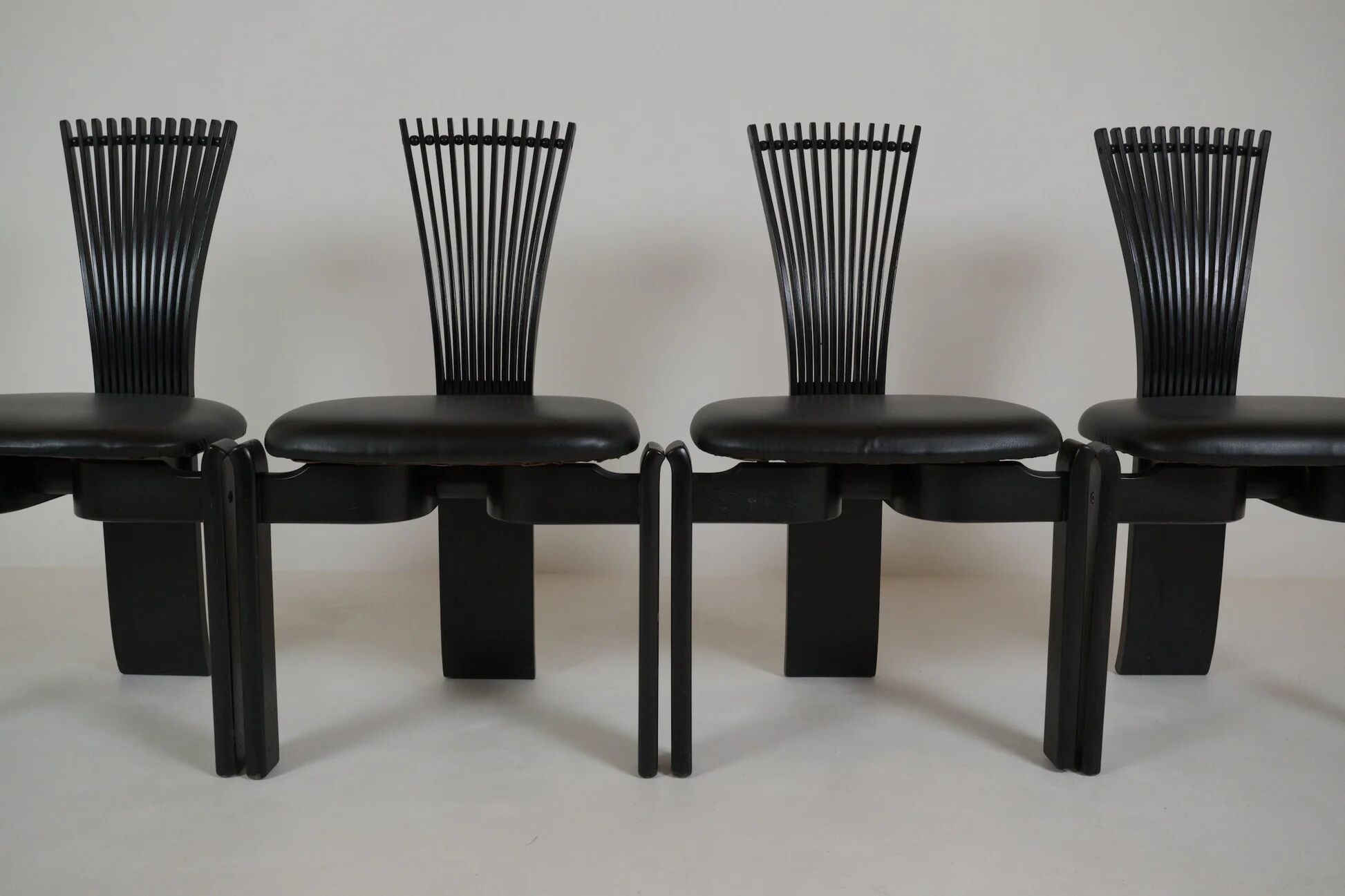 Set of 4 dining chairs "Totem" by Torstein Nilsen