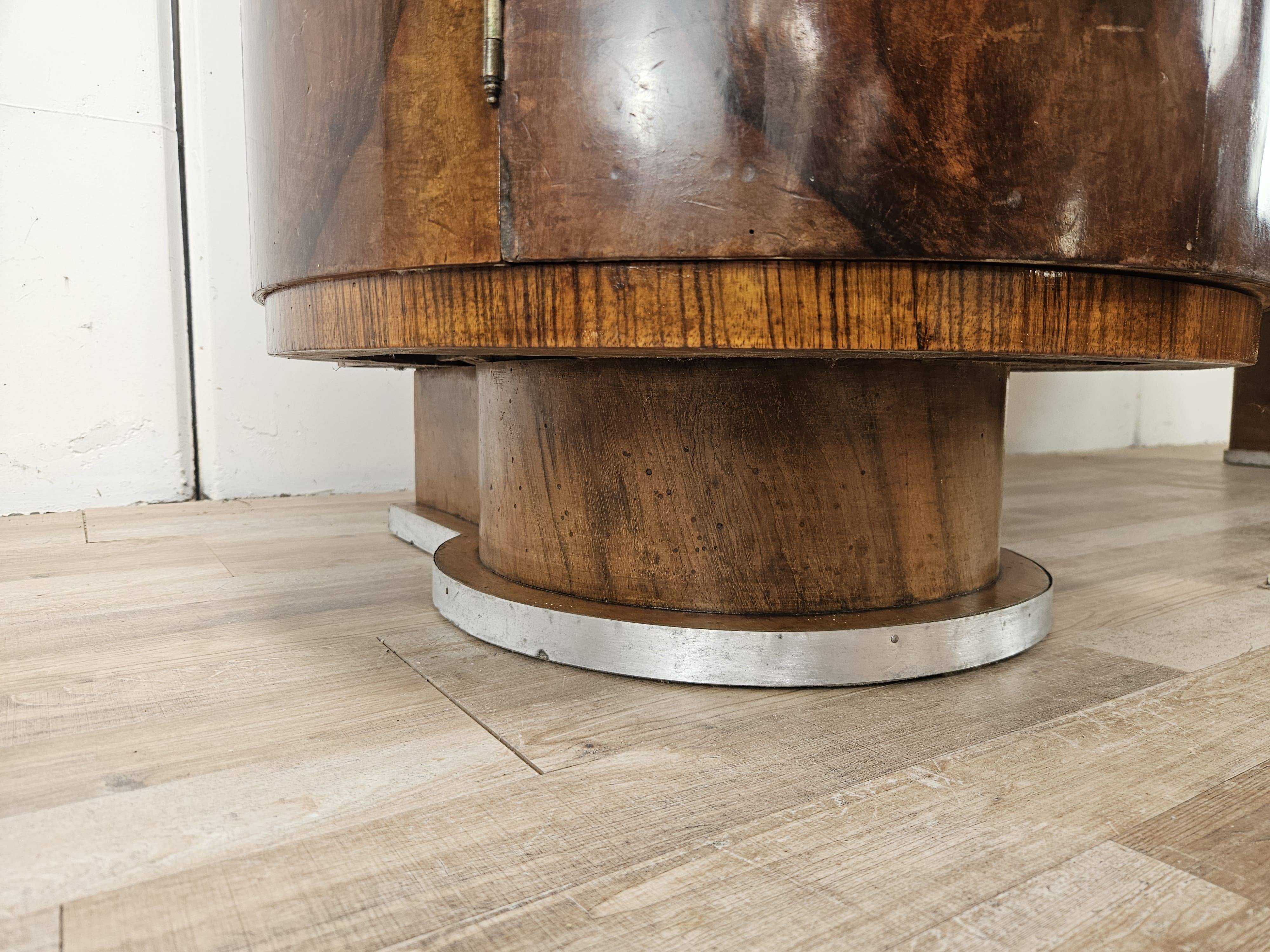 Art Deco sideboard in root walnut and fog with an aluminium base, 1940.