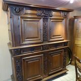 Oak buffet