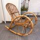 Fauteuil à bascule rocking- chair en rotin vintage adulte
