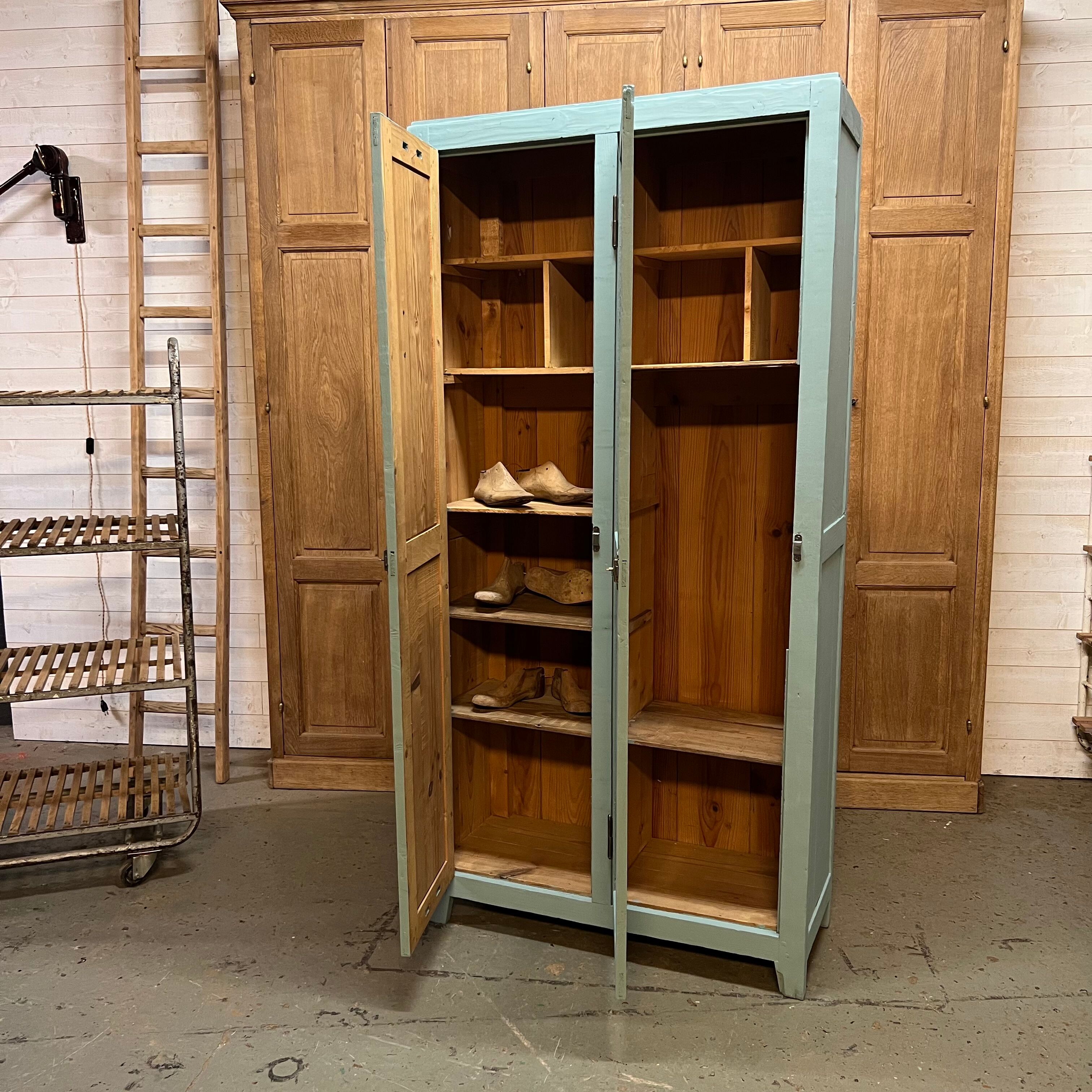 Dressing room early XX th