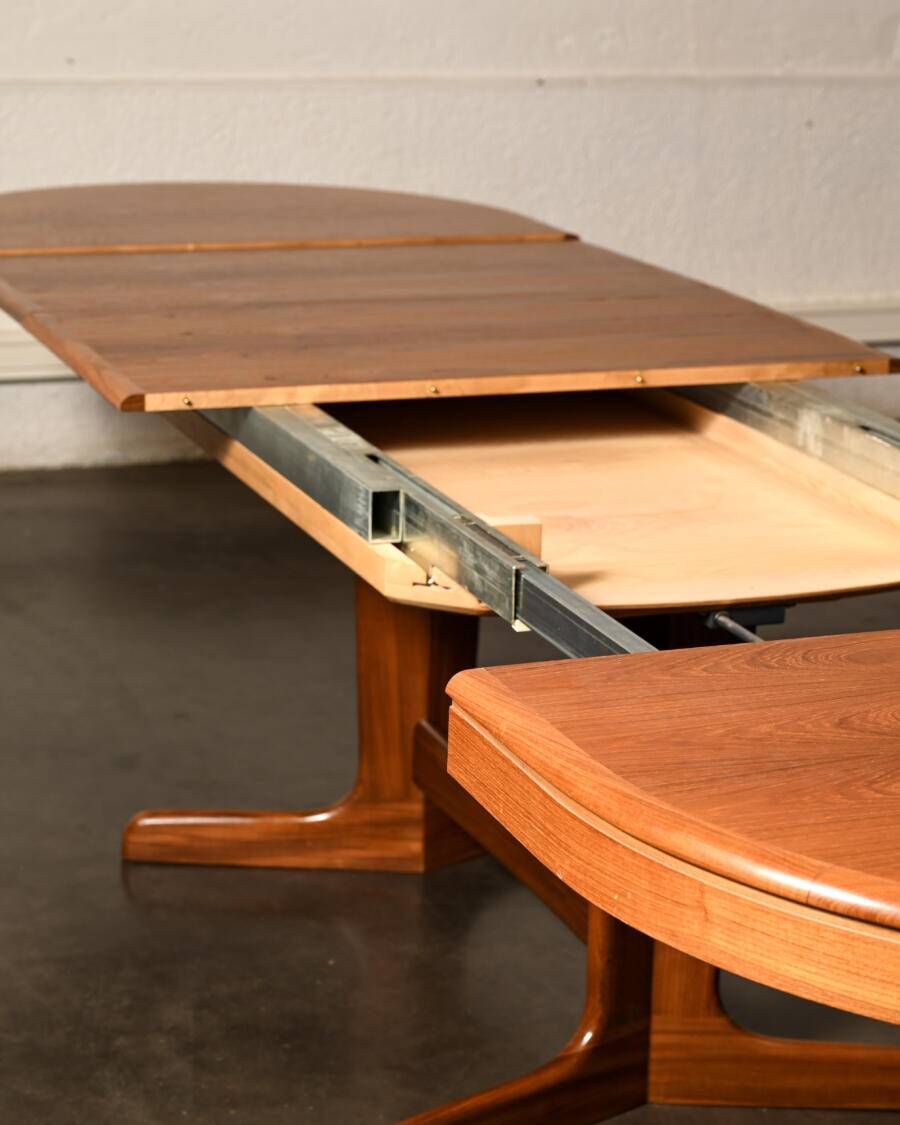 Table en teck 4 rallonges