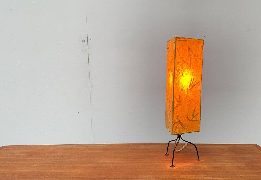 Mid-century tripod paper table lamp