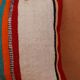 Coussin en laine rayé coloré
