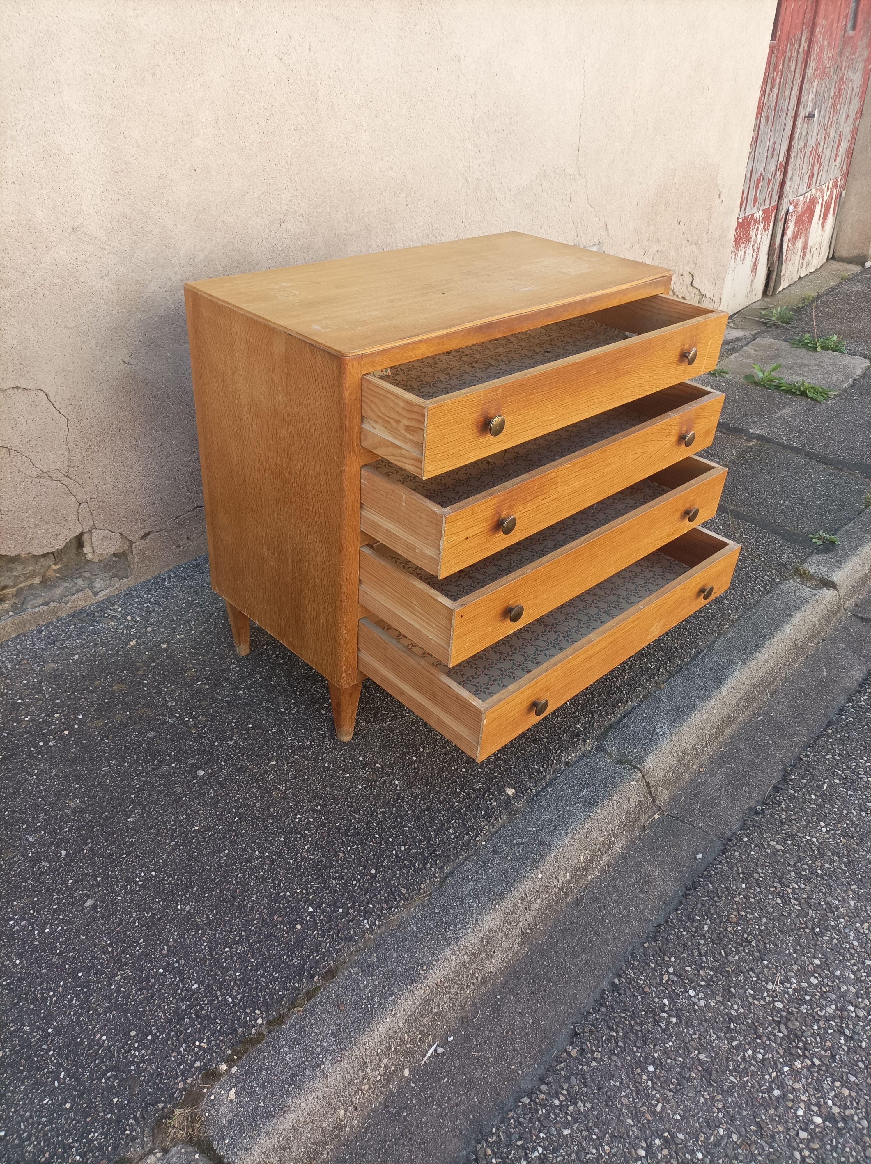 Vintage chest of drawers 4 drawers