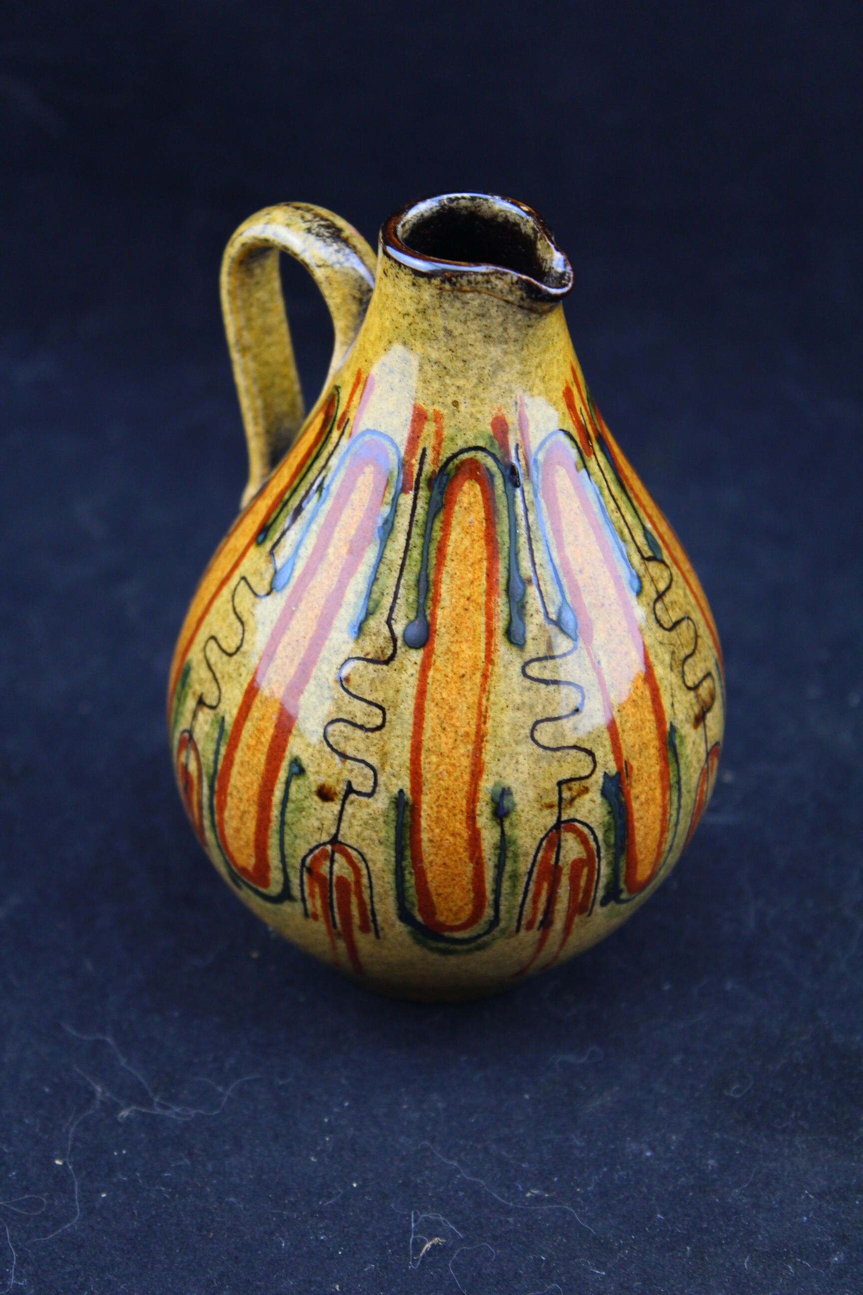Miniature pitcher ceramic