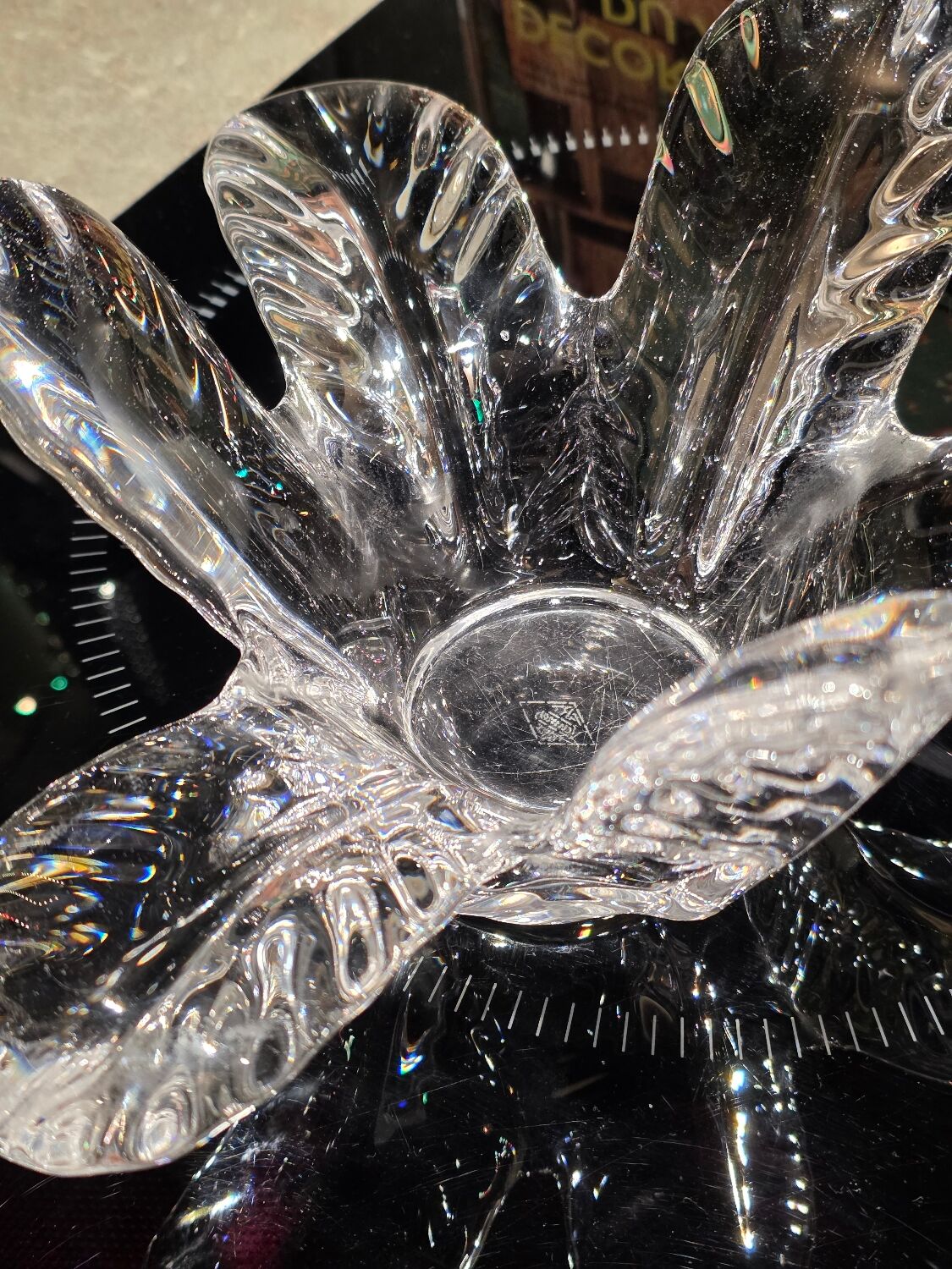 Crystal vide poche floral art from Vannes
