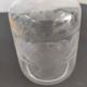 Carafe en verre moulé et gravé