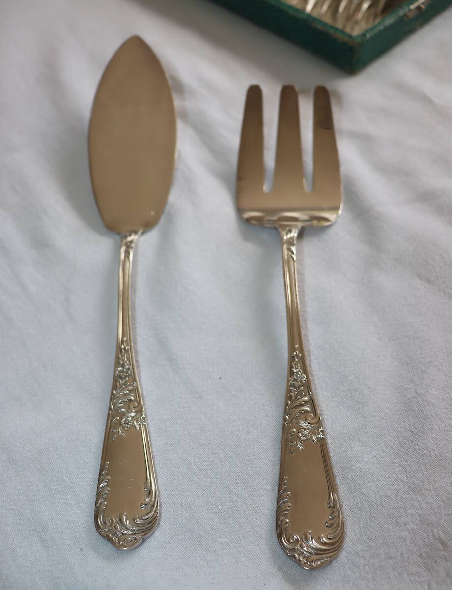 Silver-plated fish service by Ravinet d'Enfert