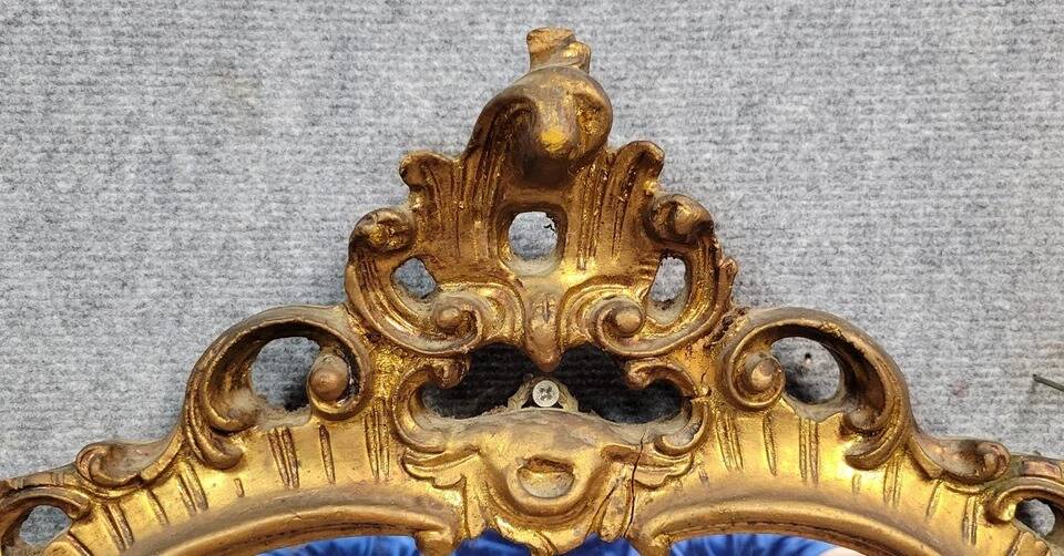 Large Baroque Louis XV Style Mirror in gilded wood from the early 20th century