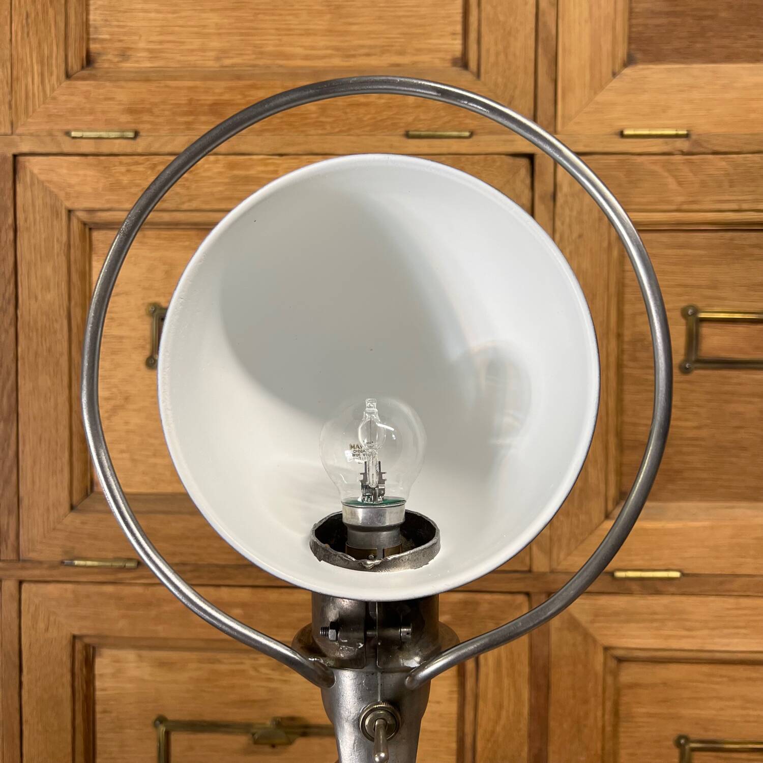 Lampe industriel  jieldé patiné