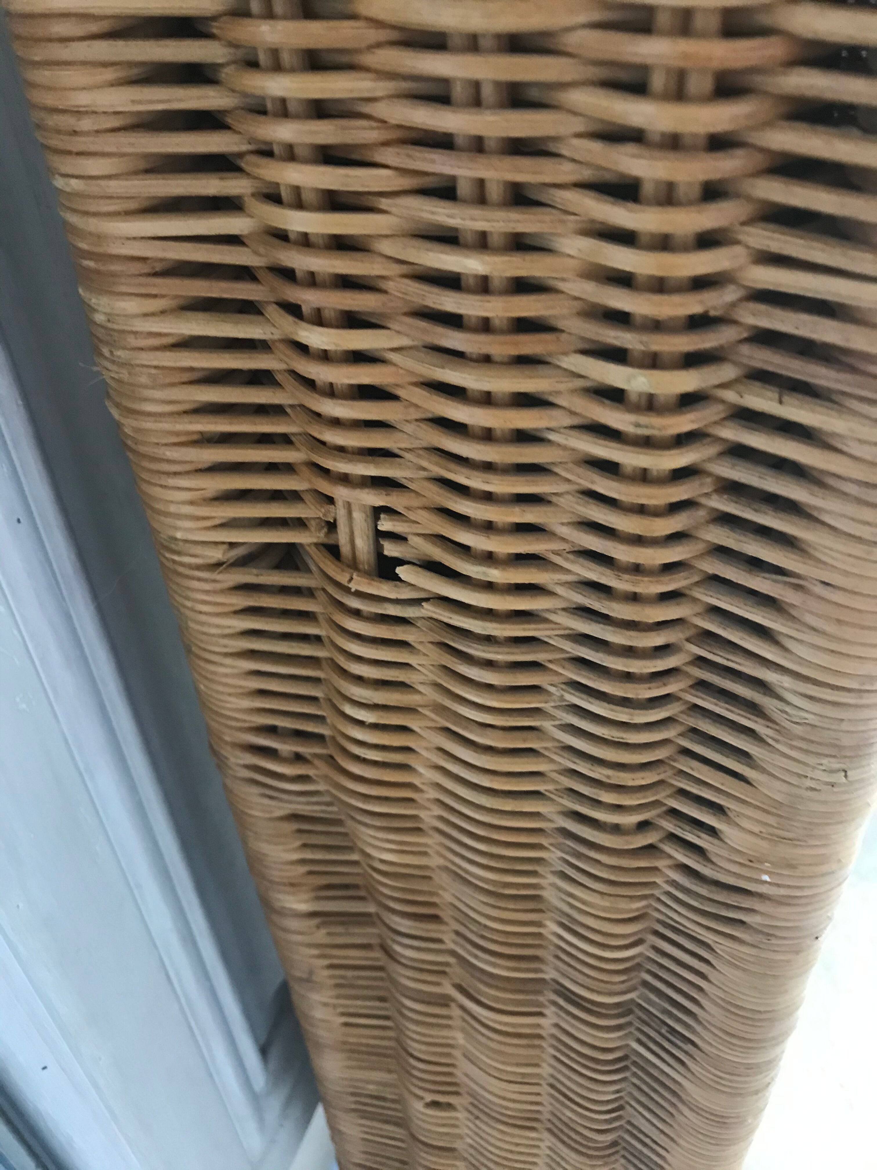 Rattan wall cabinet 82X48