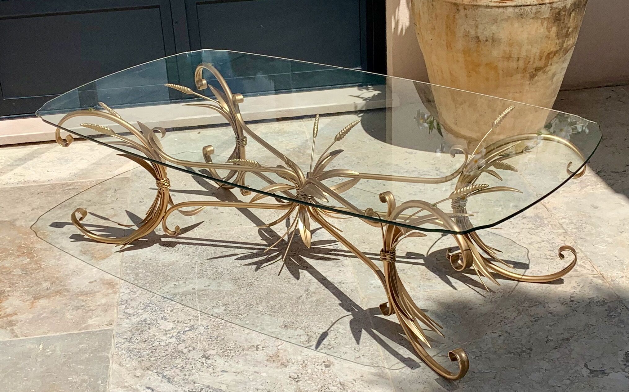 Coffee table ear of wheat in gilded metal