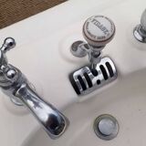 Old washbasins