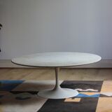 Round coffee table by Eero Saarinen for Knoll, Carrara marble
