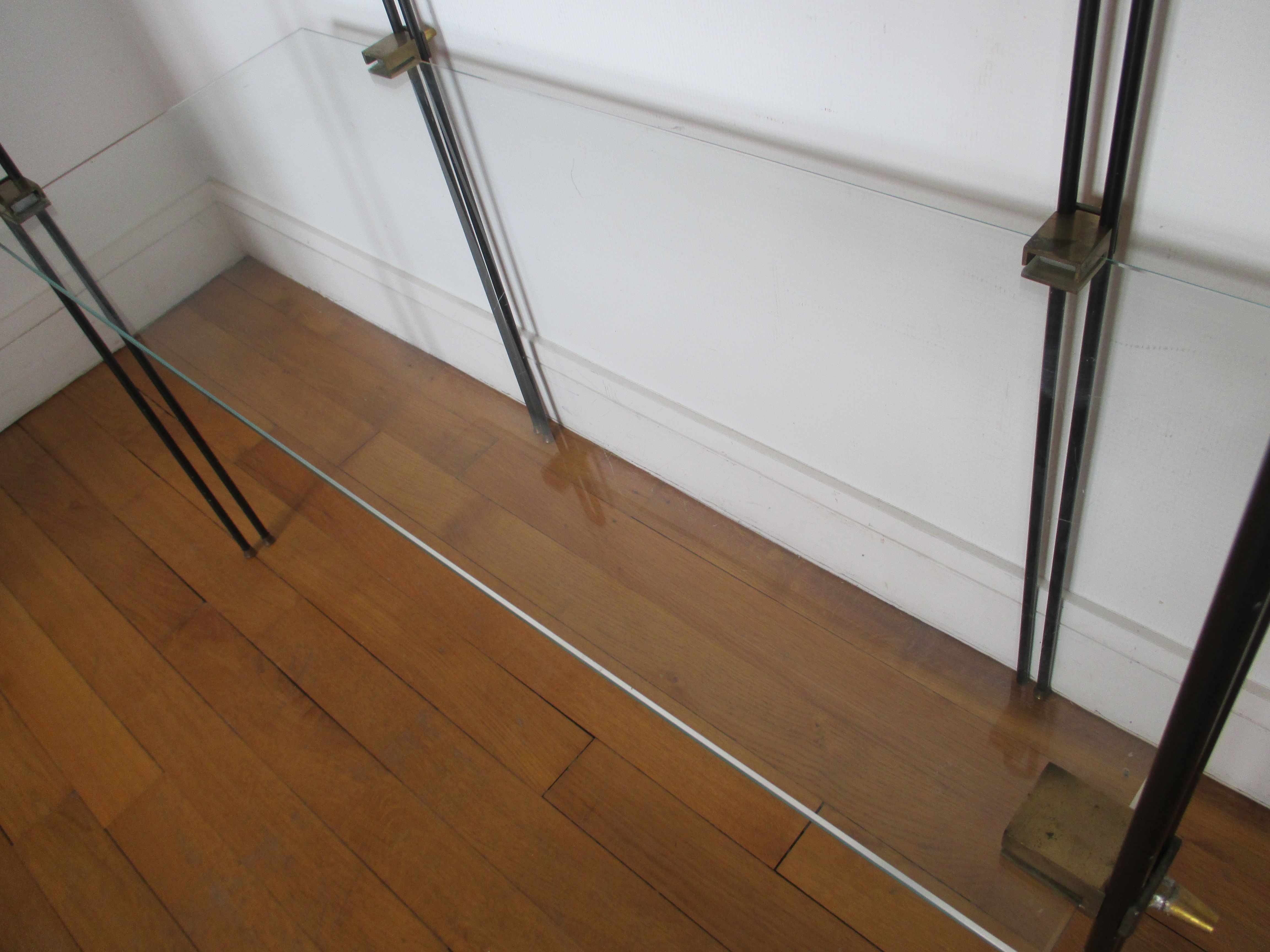 Vitrotub Paris shelf in aluminum foot glass and brass fastener