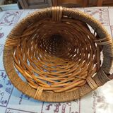 Wicker cornucopia