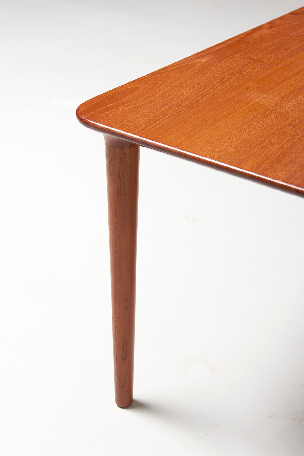 Coffee table by Gustav Bahus for Rastad and Relling 1950s