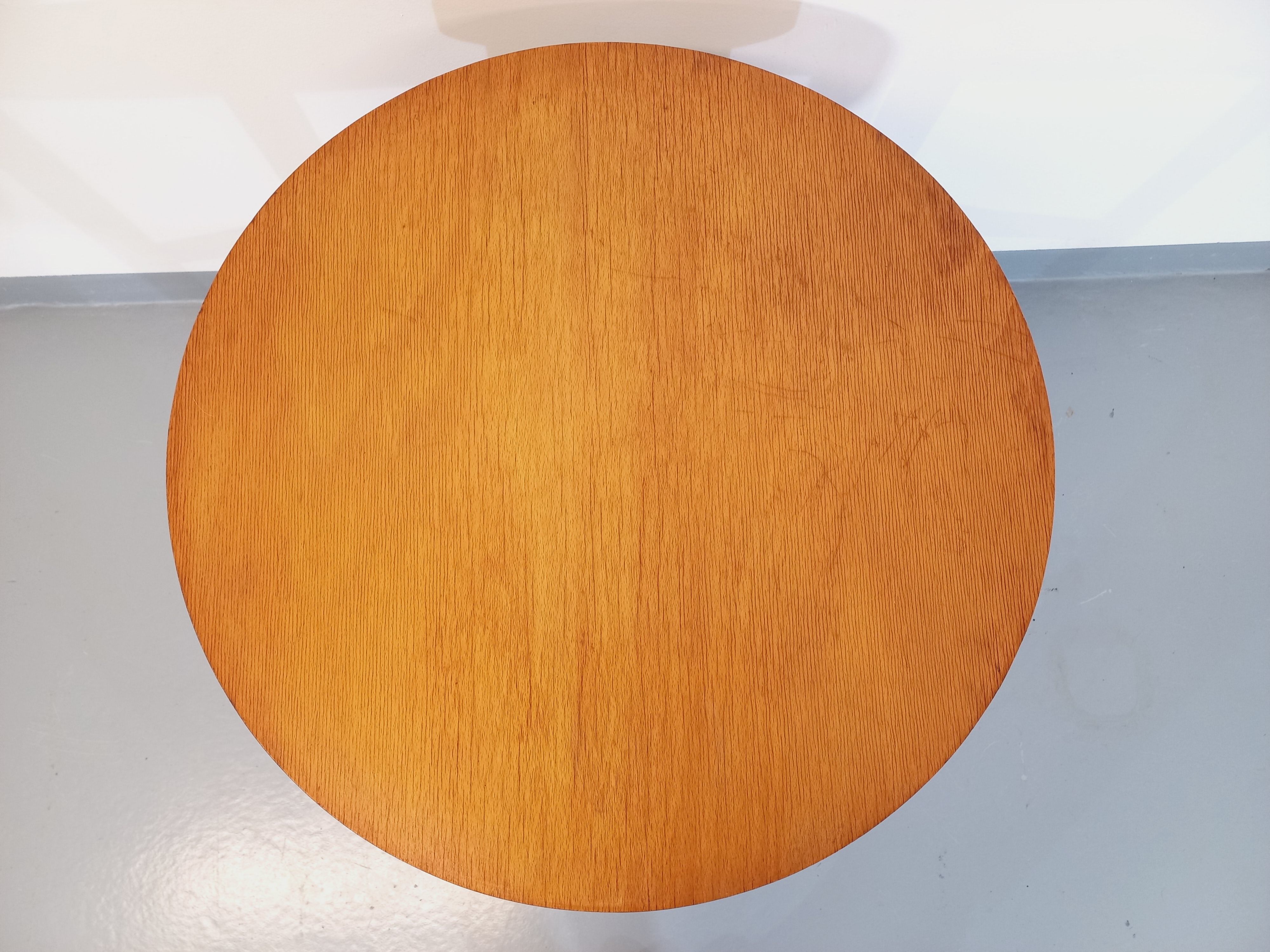 vintage light wood pedestal table from the 50s 60s