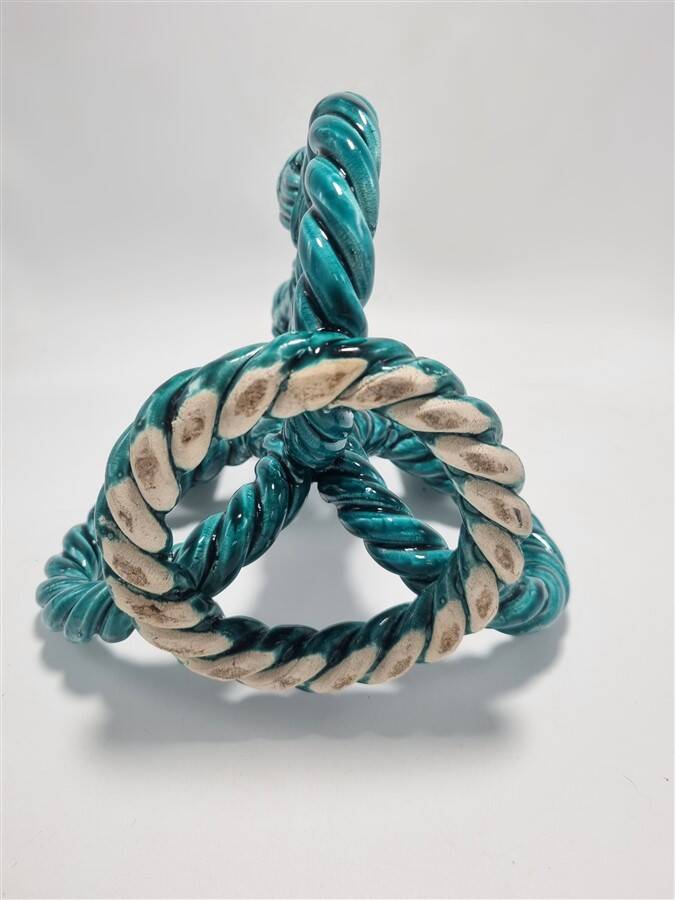 Wicker ceramic candle holder