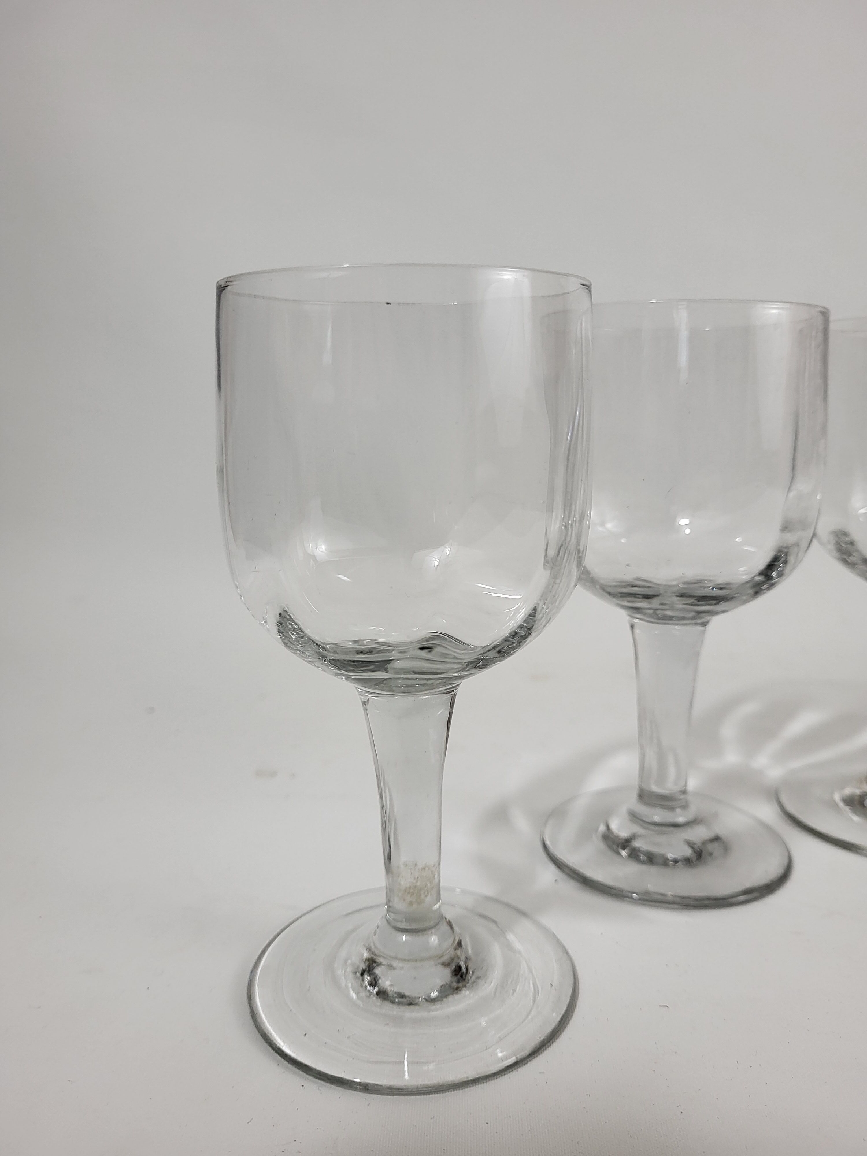 Set de 6 verres à vin / eau xixeme début xxème