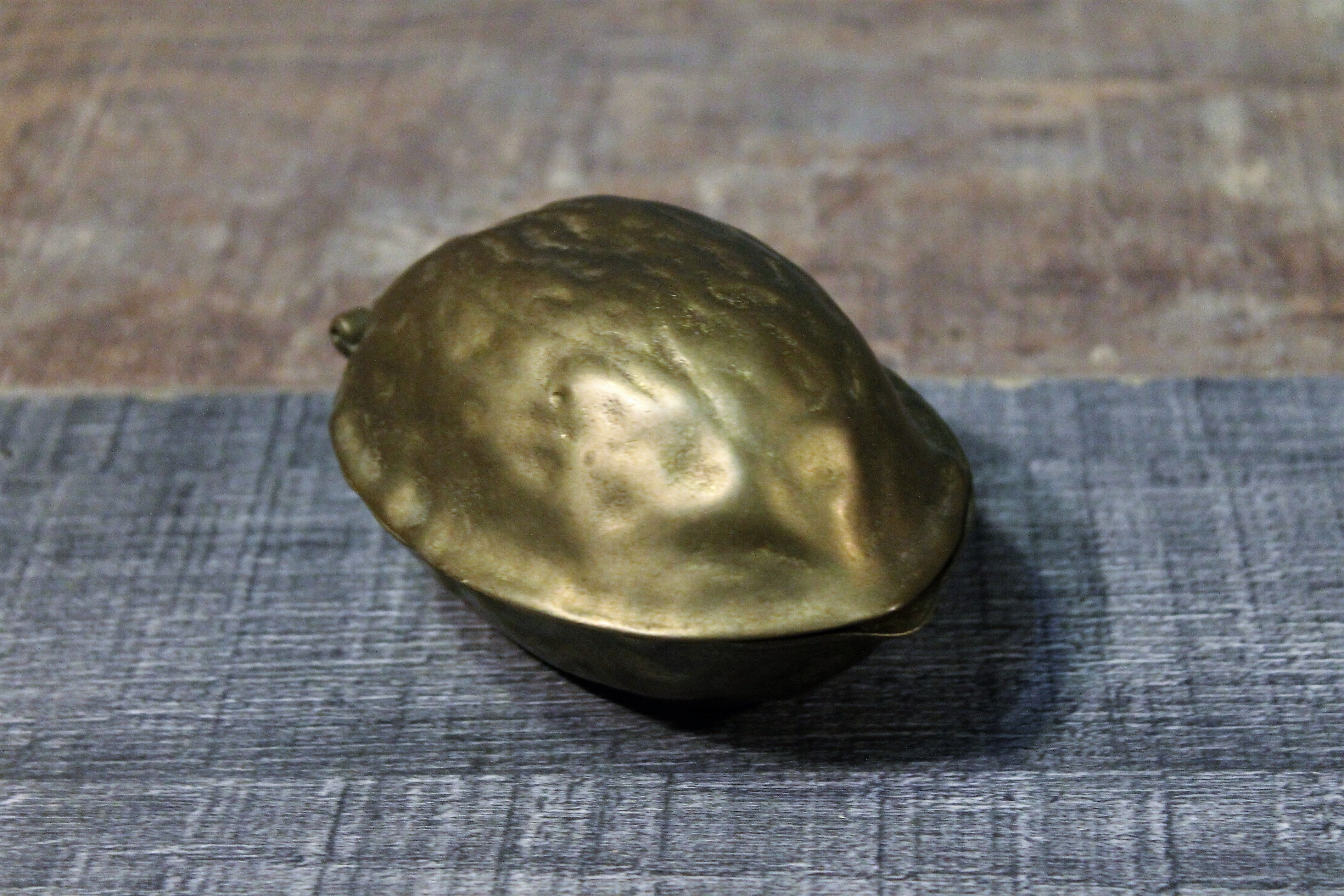 Ashtray nuts 1960