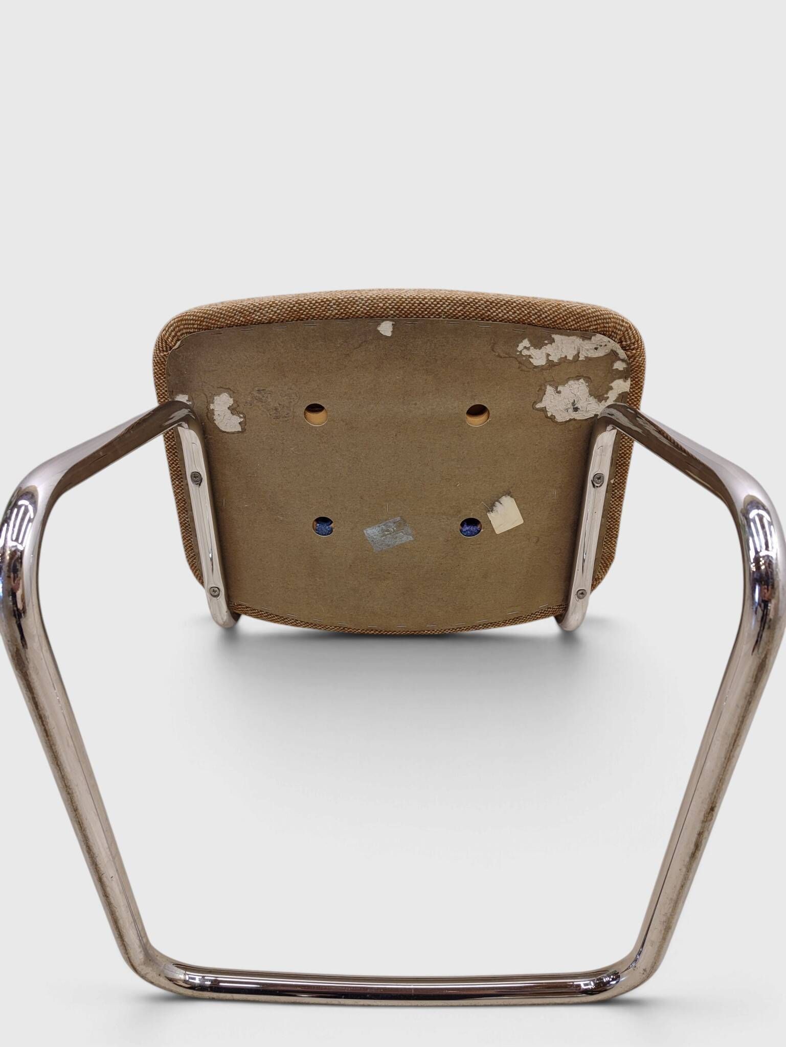 Set of 4 cantilever chairs – 1980s
