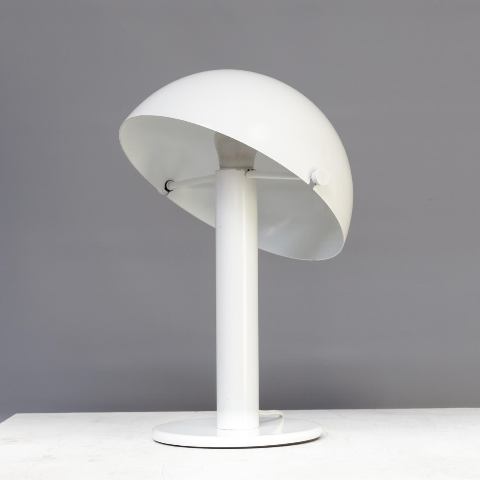 Lampe de table champignon en métal blanc des années 90