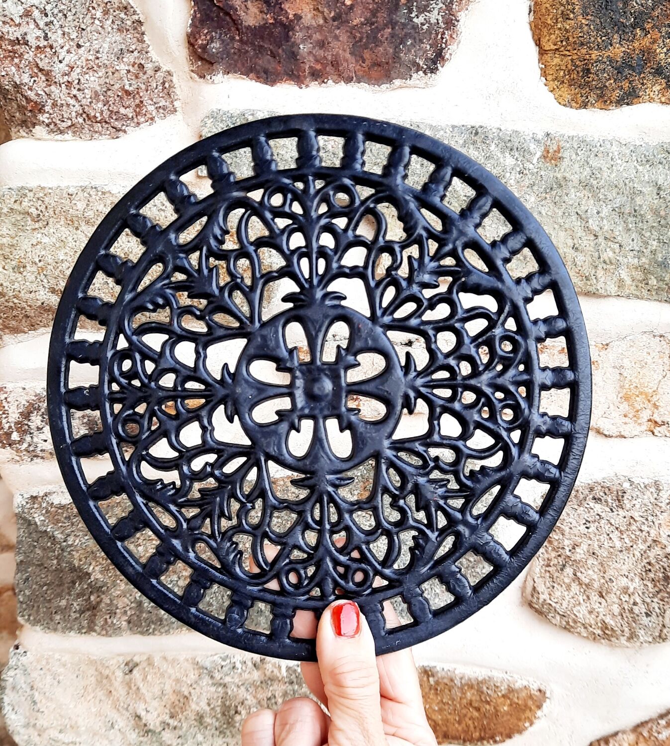 Dessous plat en fonte noir