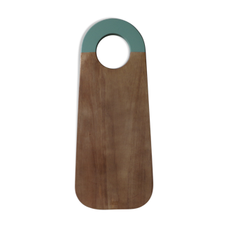 Wooden cutting board