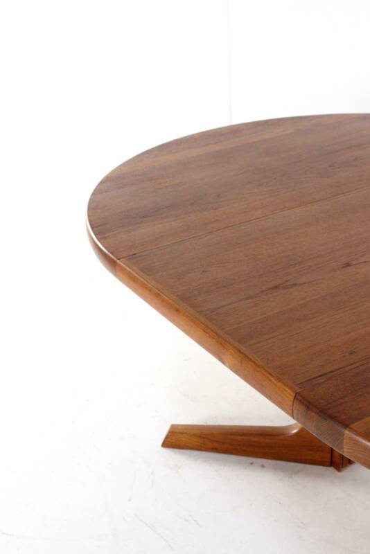Table à manger ovale extensible Gudme 'Jysted' - design danois en teck vintage