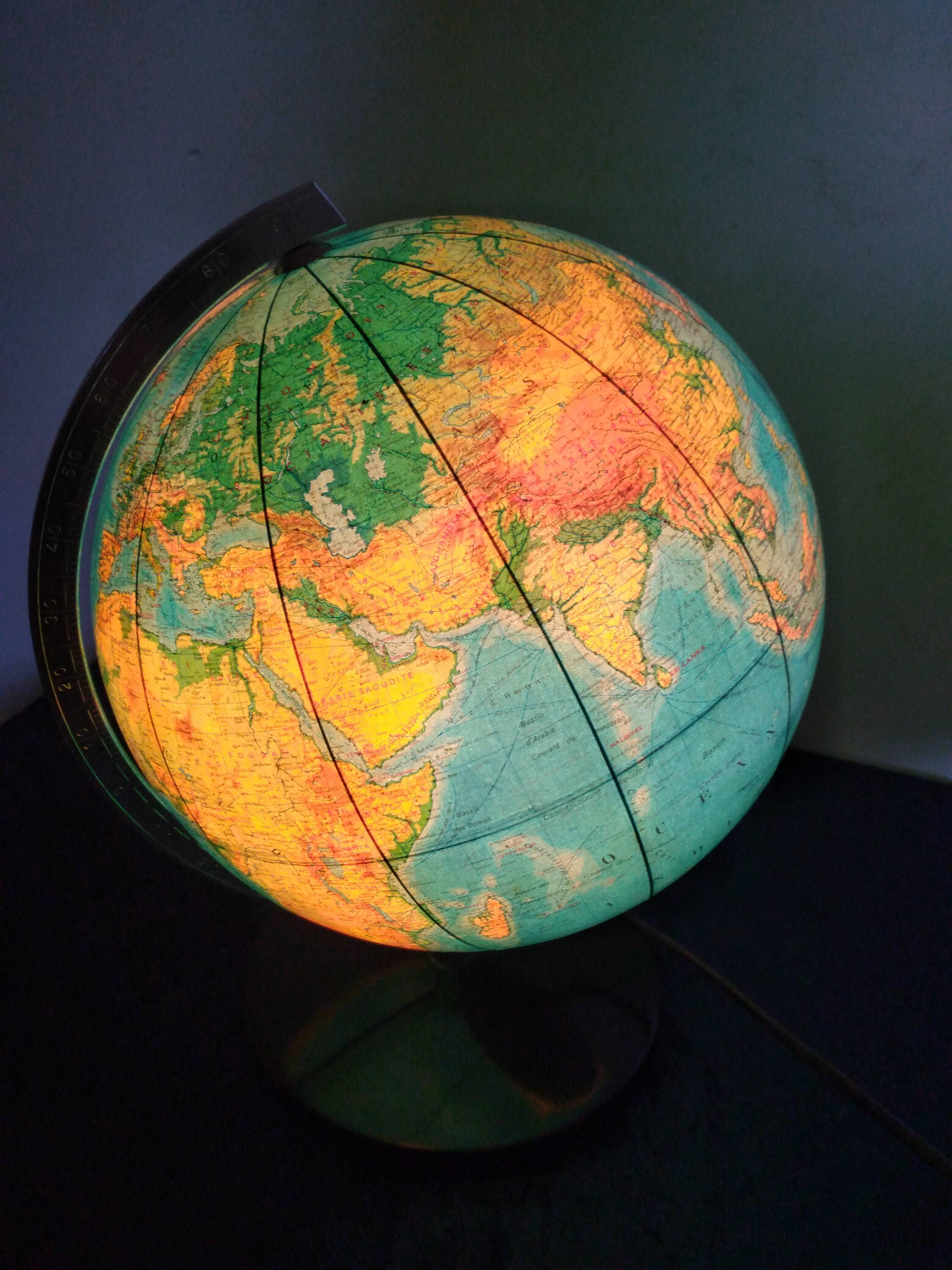 Globe terrestre lumineux vintage JRO Wechselbid, France