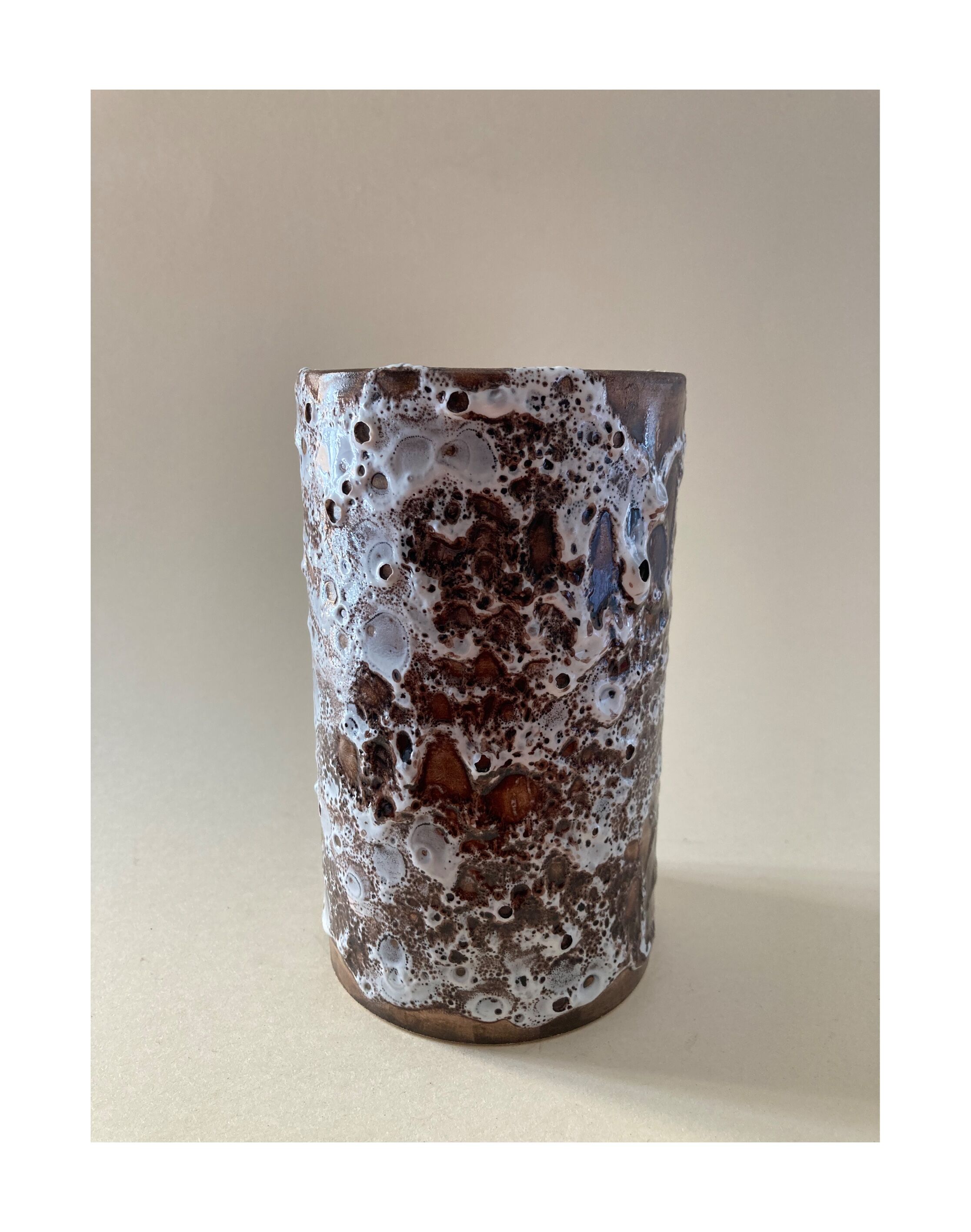 Vase fat lava
