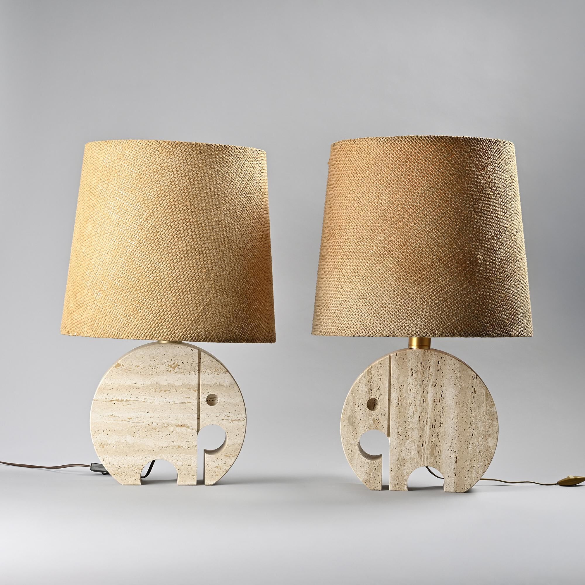 Paire de lampes de table "Éléphant" en travertin par Fratelli Mannelli, vers 1970