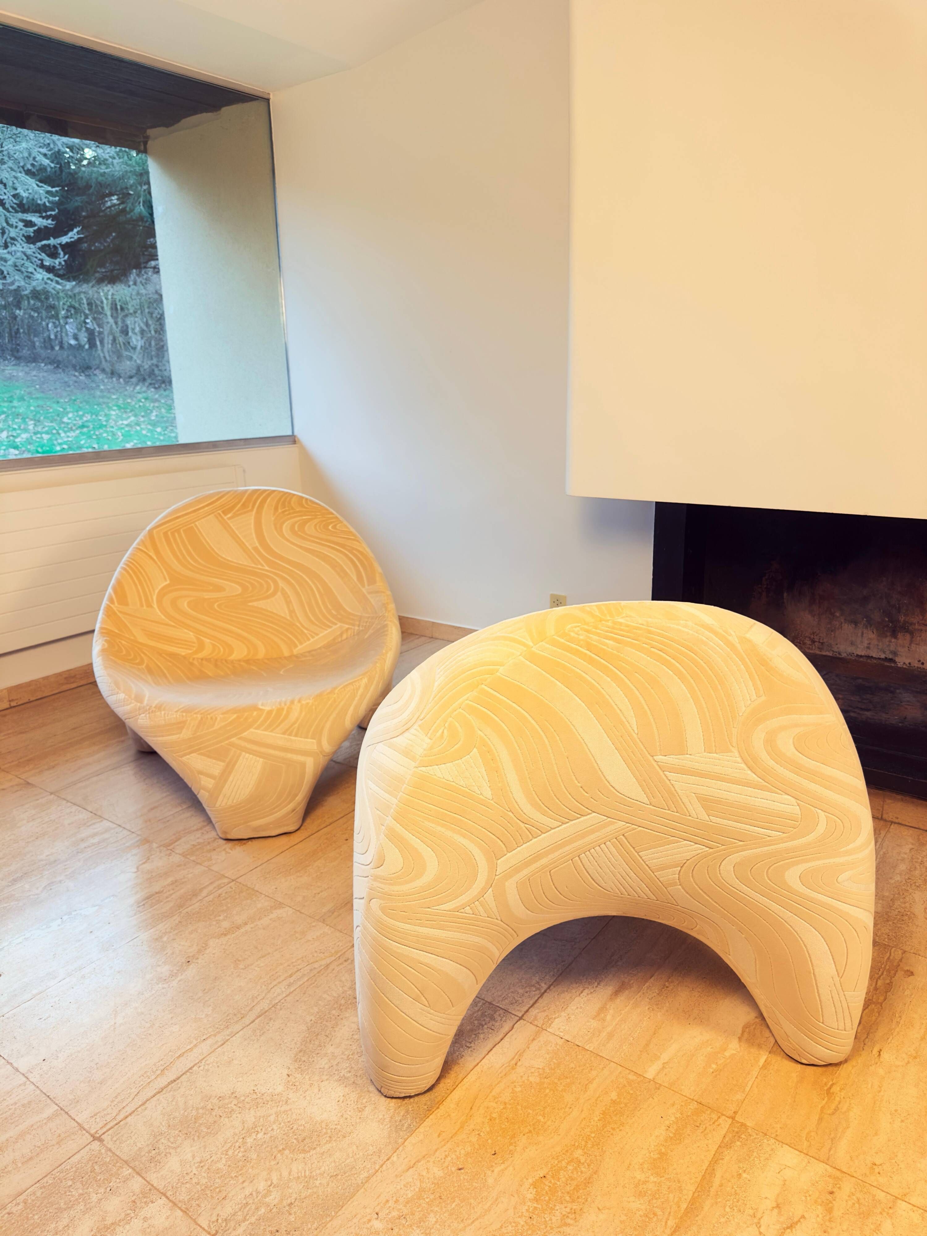 Pair of Sculptural Lounge Chairs by Luigi Colani, 1960s – Hermès Metaphores Silk