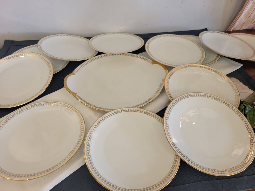Dessert service from the 1960s