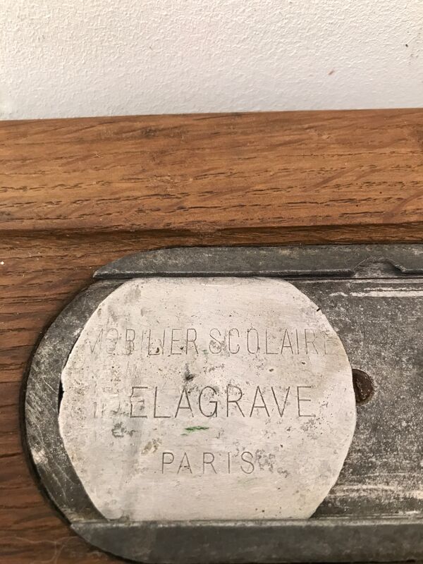 Bureau écolier avec son encrier signé