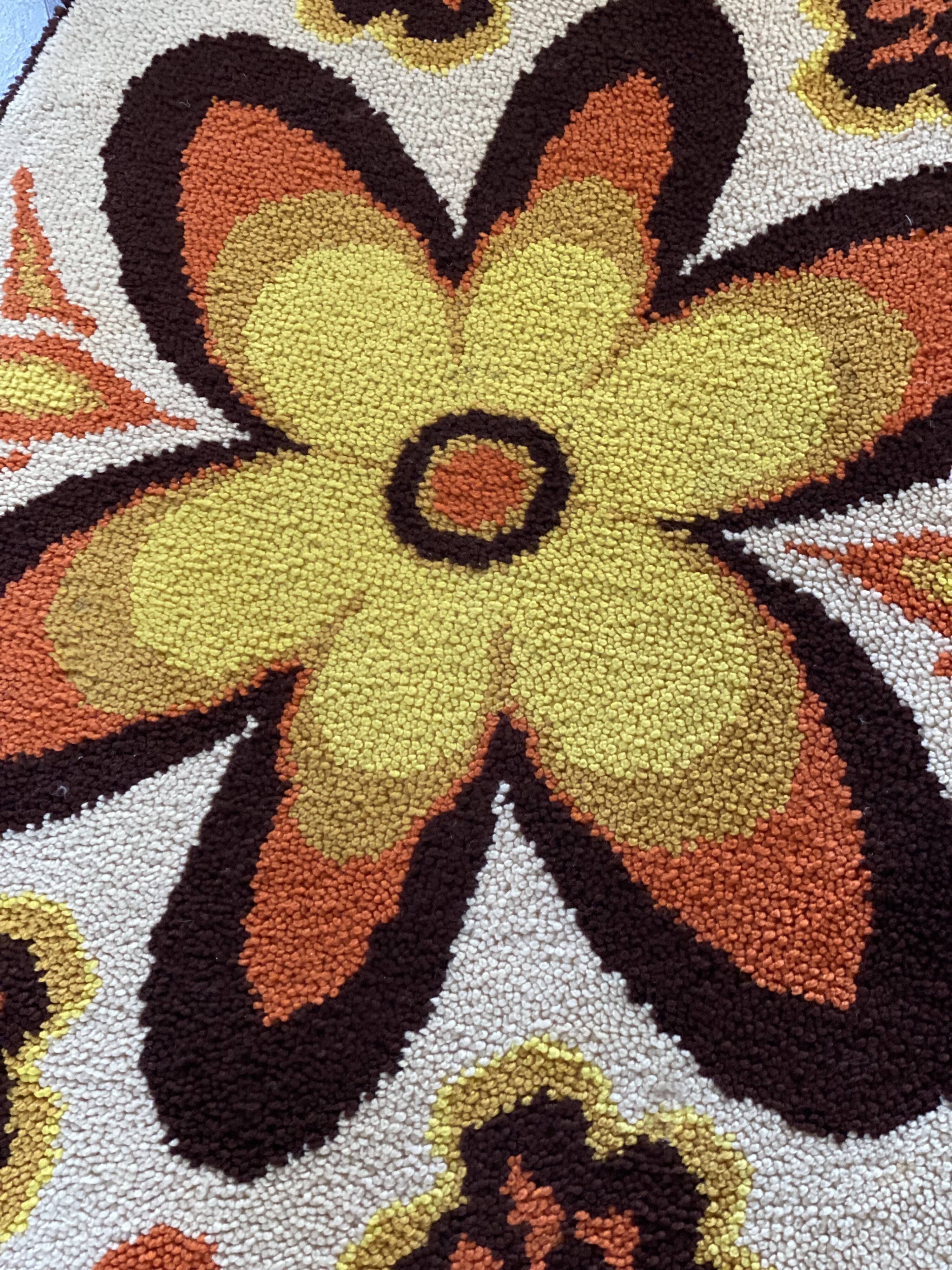 Vintage Floral Latch Hook Rug
